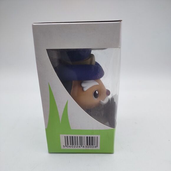 Playfish Official Pet Society Mayor Figurine 5" - Picture 2 of 7
